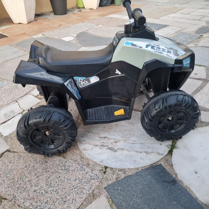 Quadriciclo eletrico 50€