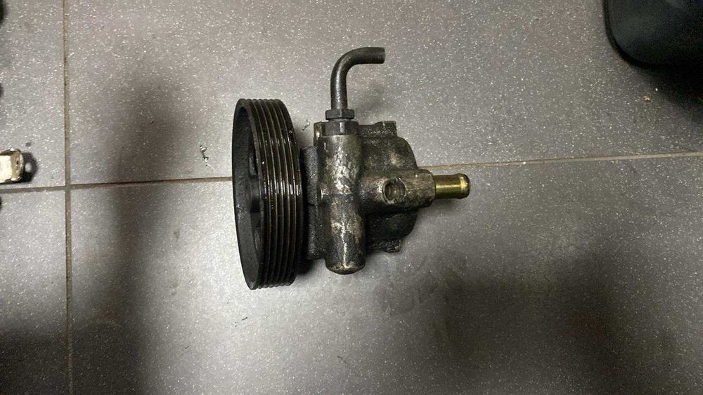 ГУР гідропідсилювач руля насос Espace 4 .№ 491103097R