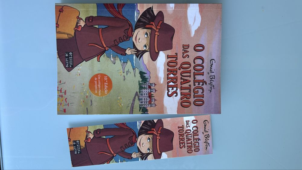 O Colégio Das Quatro Torres Livro