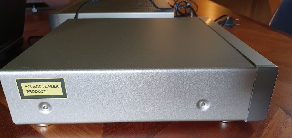 CD Player Onkyo C-721