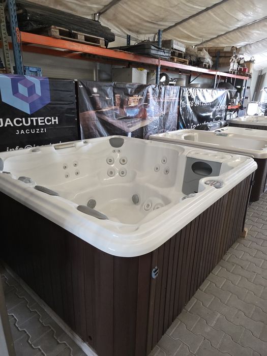 Sundance spas Hawthorne jacuzzi caloroczne 230x230 xxl