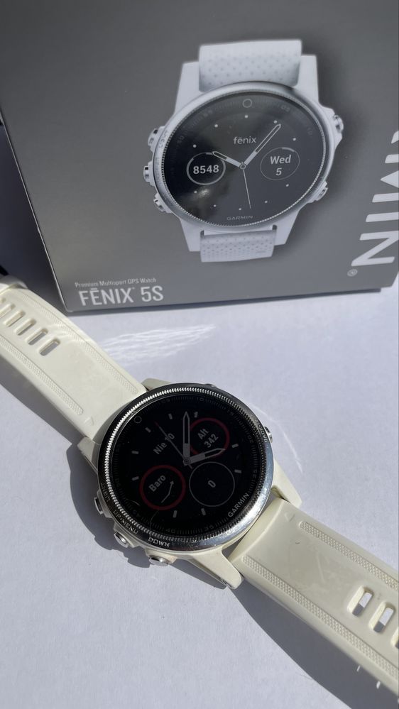 GARMIN  Fenix 5S