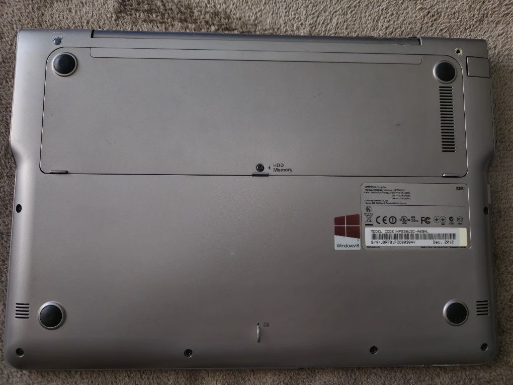 Notebook SAMSUNG NP530U3C-A09NL
