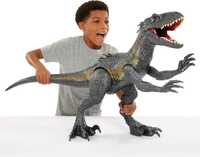 Динозавр Индораптор 99cм Jurassic World Colossal Indoraptor Mattel