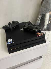 PlayStation 4 pro + 2 геймпада