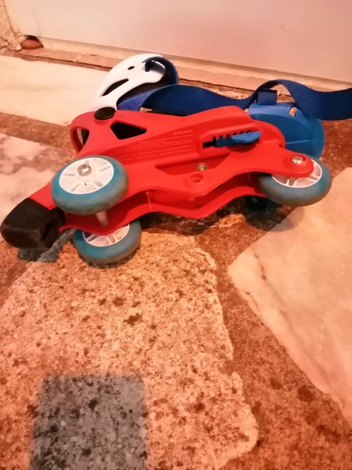 Patins de criança reguláveis