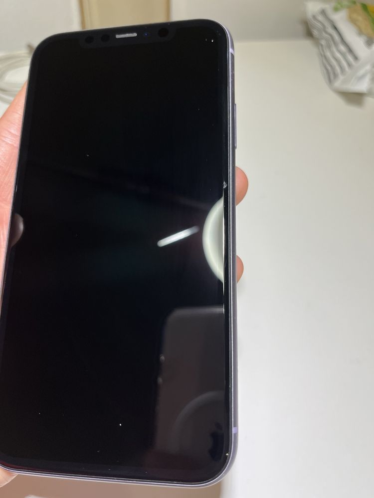 Iphone 11 fioletowy 64gb