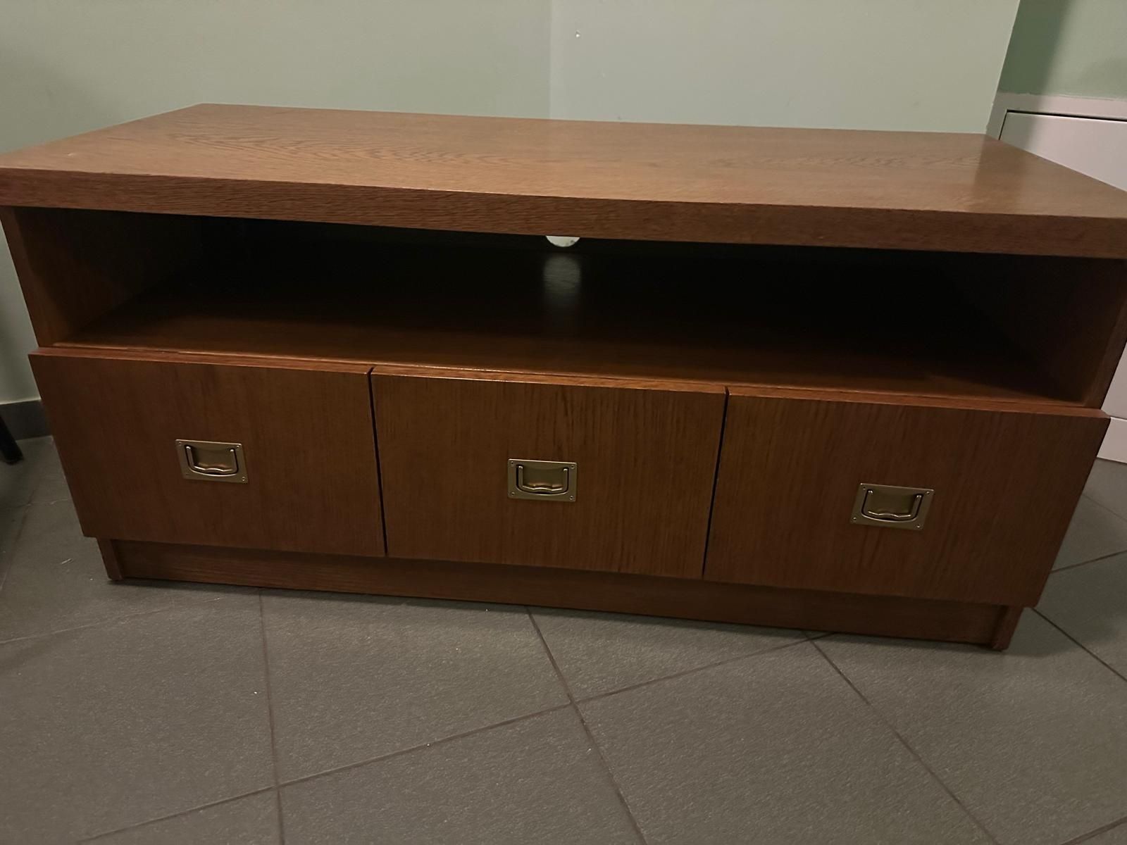 Szafka pod telewizor