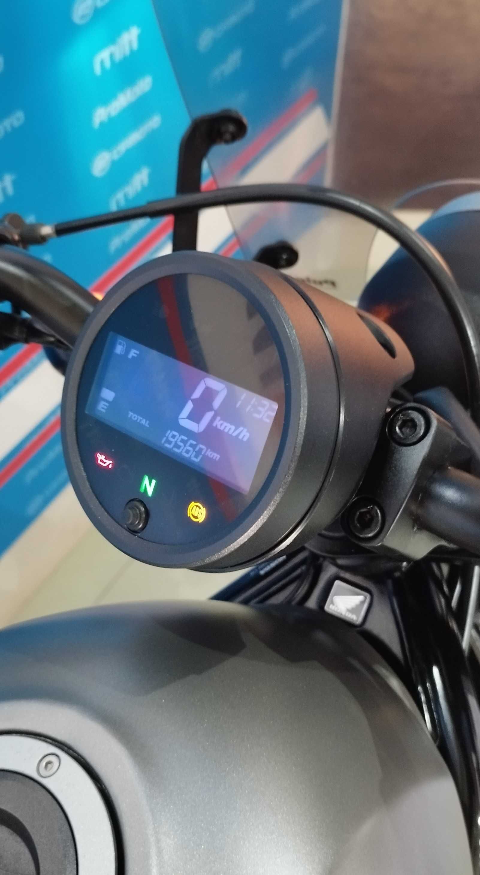 Honda rebel 500 cmx