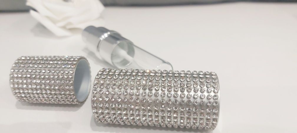 Atomizer podróżny 10 ml dzień kobiet