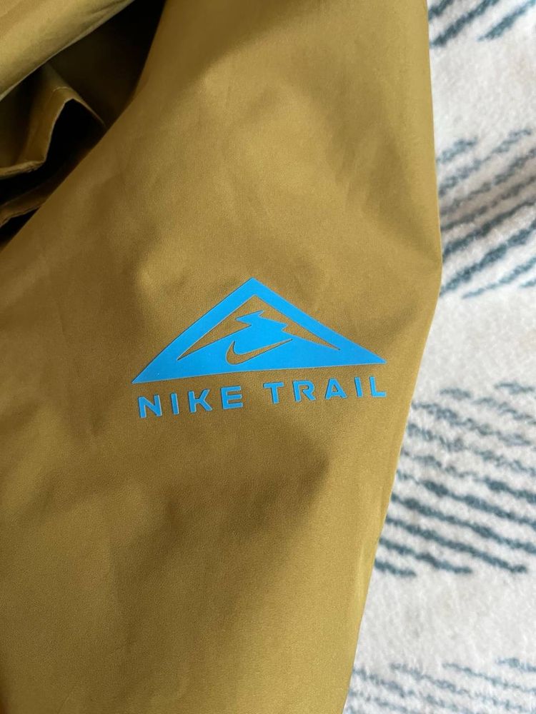 Nike Trail Jacket GORE-TEX / розмір XL