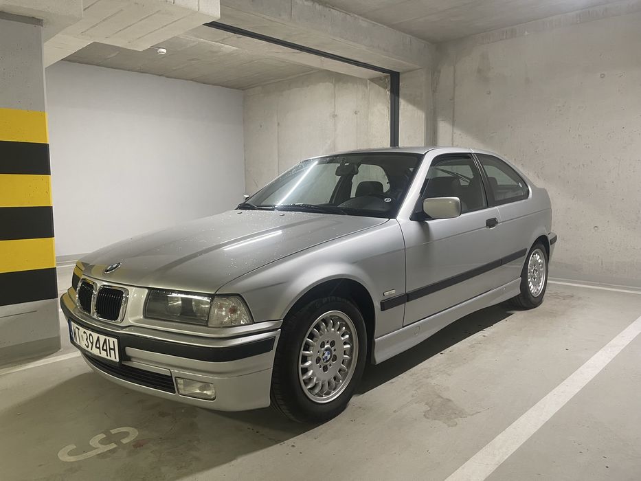 BMW E36 Compact 316i automat - uszkodzony