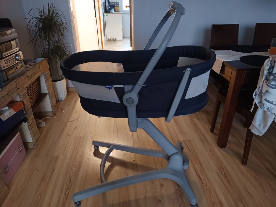 Chicco hug 4w1 łóżeczko