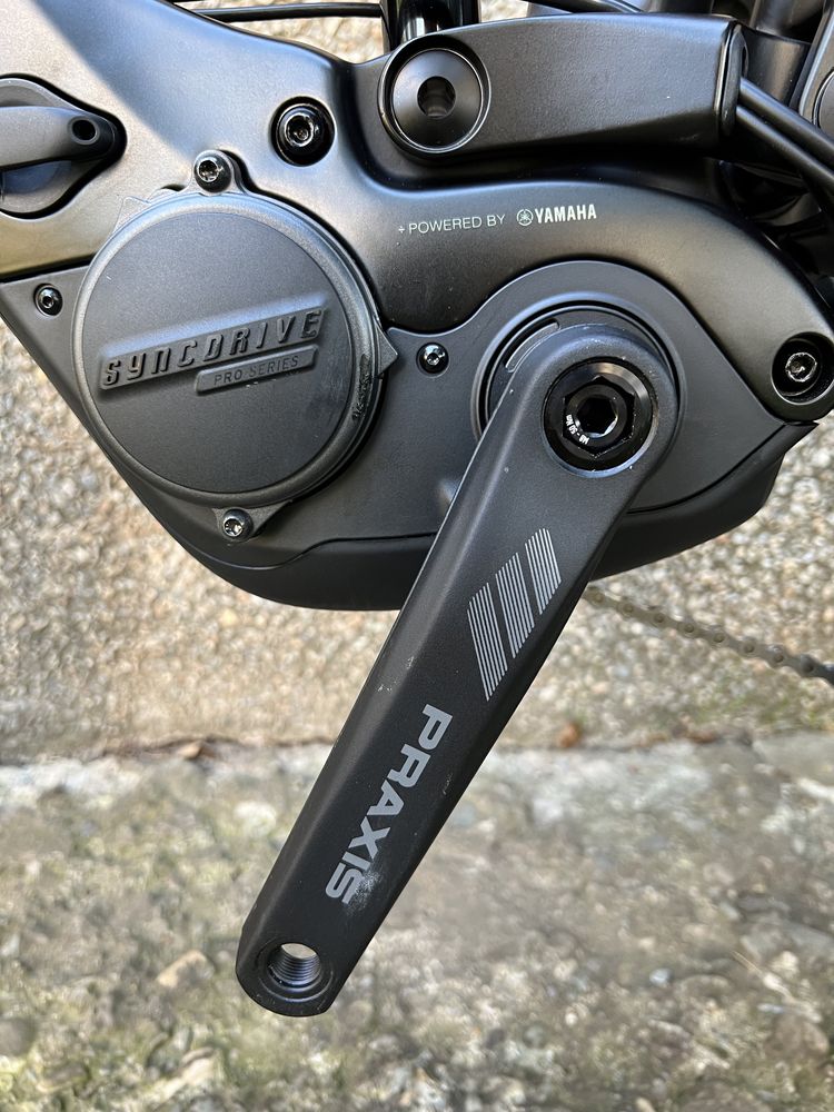 giant trance x advanced e+ elite 3 L carbon yamaha