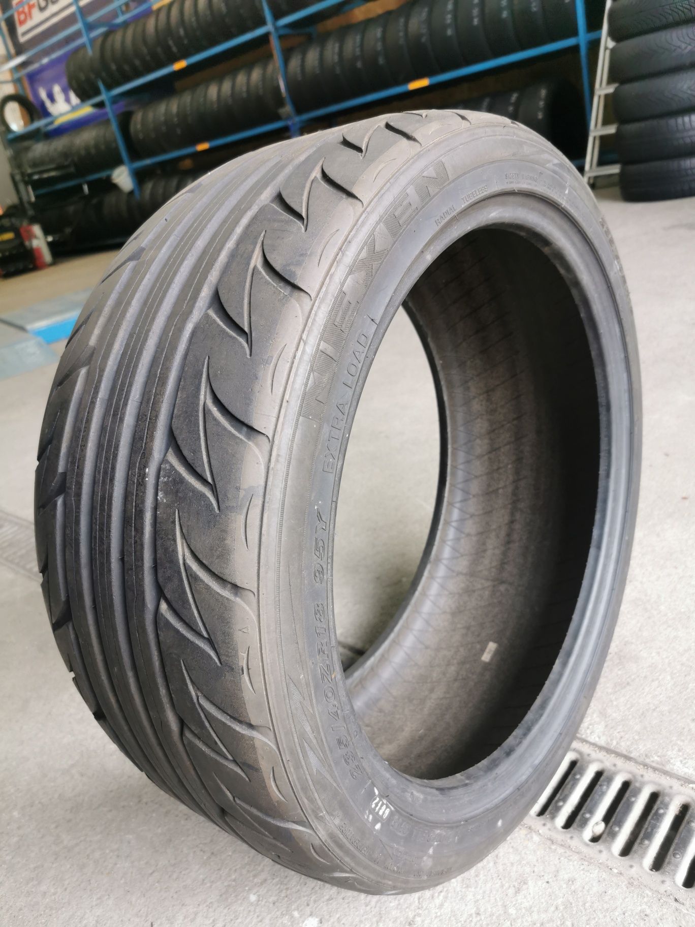 Opona 235/40ZR18 95Y NEXEN N 9000 7mm 2012r #97