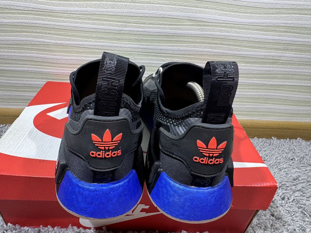 Кроссовки Adidas Nmd R1 Spectoo Black Розмір 42 Original Взуття