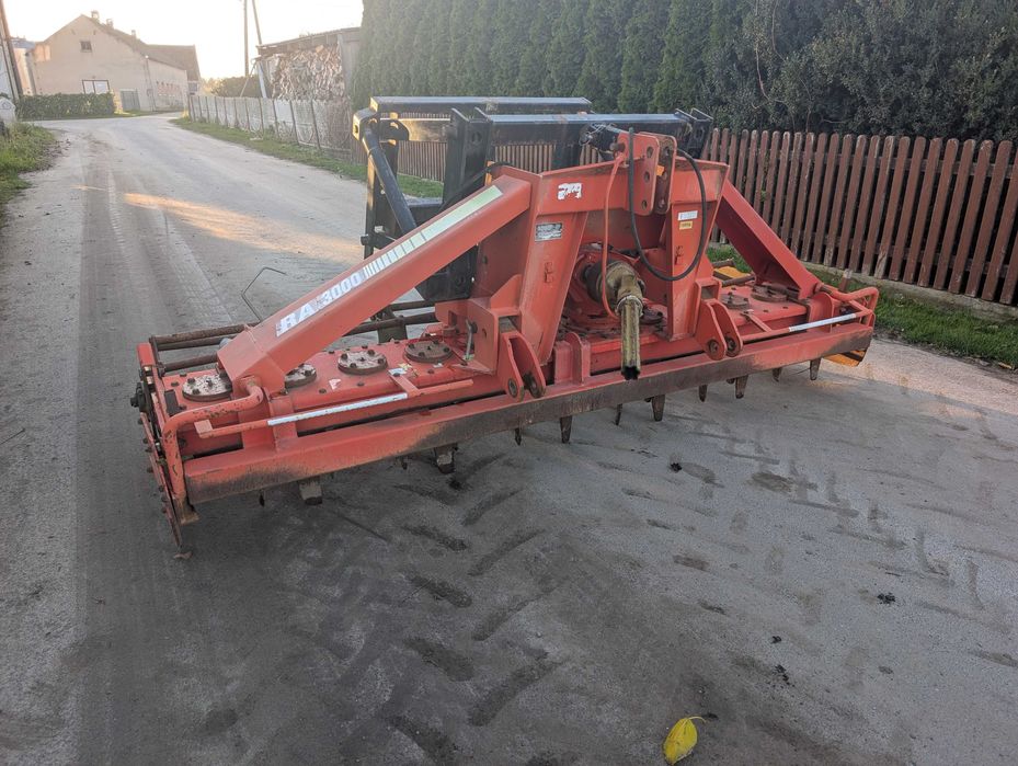 Agram 3001 brona aktywna 3m hydropak agregat uprawowy aktywny amazone