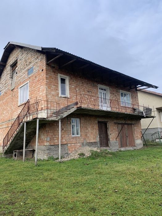 Продаж приватного будинку в селі Дережичі