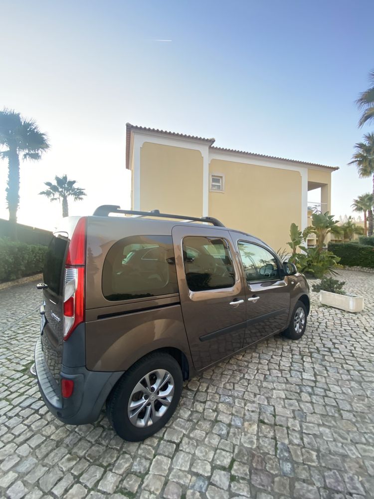 Renault kangoo Extrem. Aceito troca para facilitar o negocio.