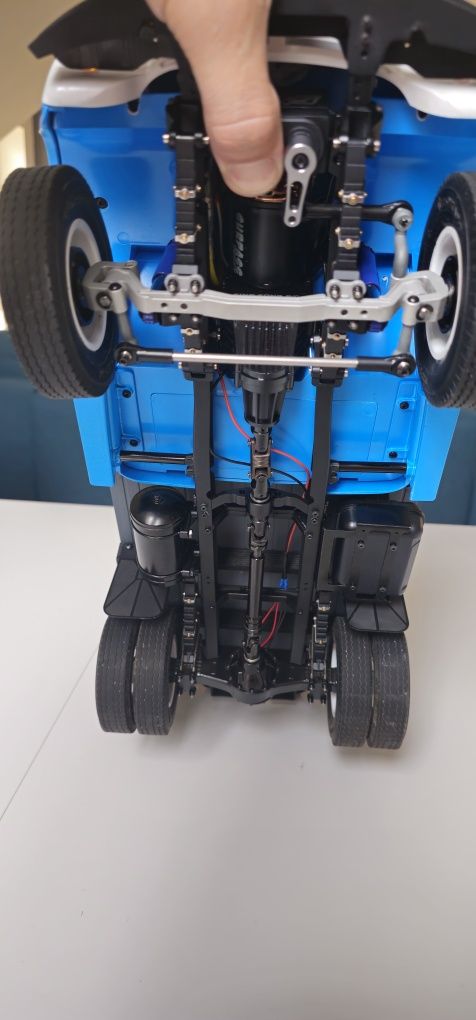 Model RC 1:12 Ził 130