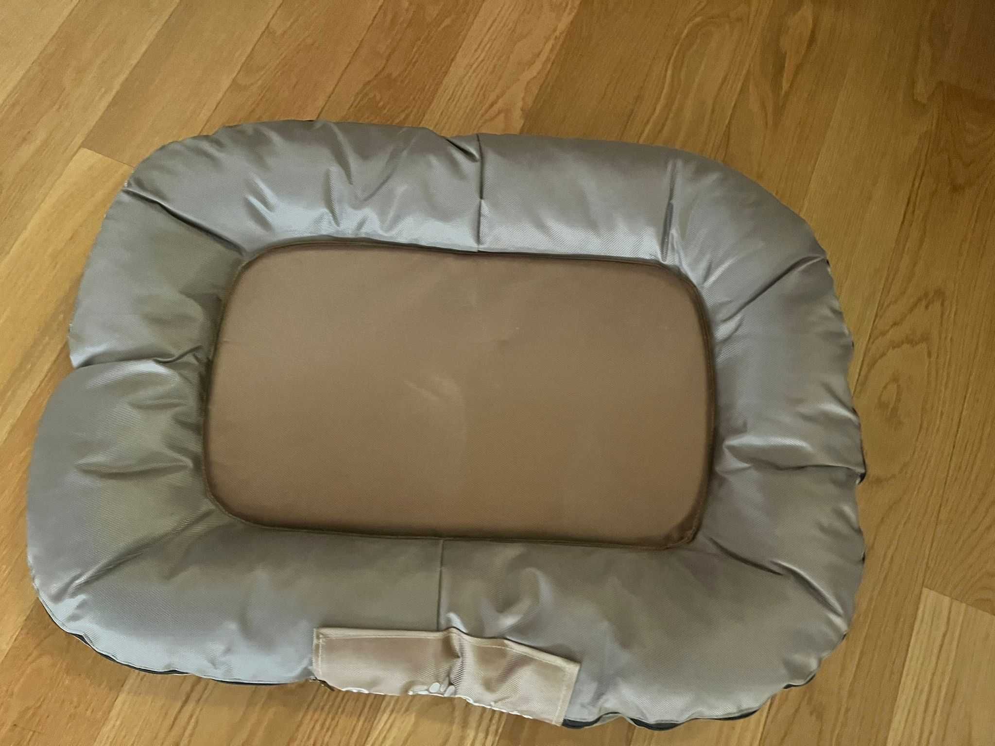 Cama para cão como novo