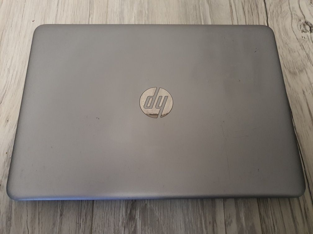 Laptop HP 840 G3  i5 6300u