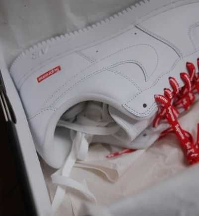 Nike Air Force 1 Low Supreme White  R.41
