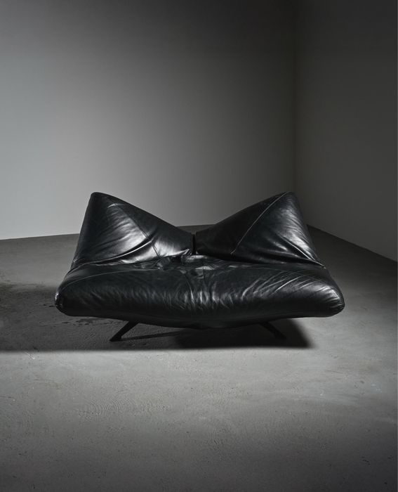 Шкіряний дизайнерський диван італія