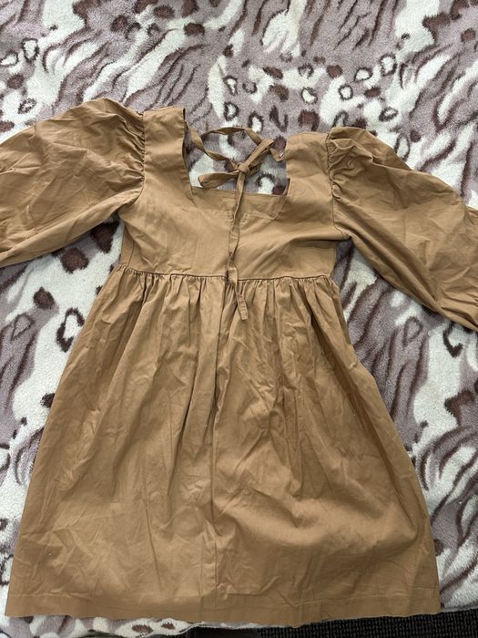 Плаття на дівчинку