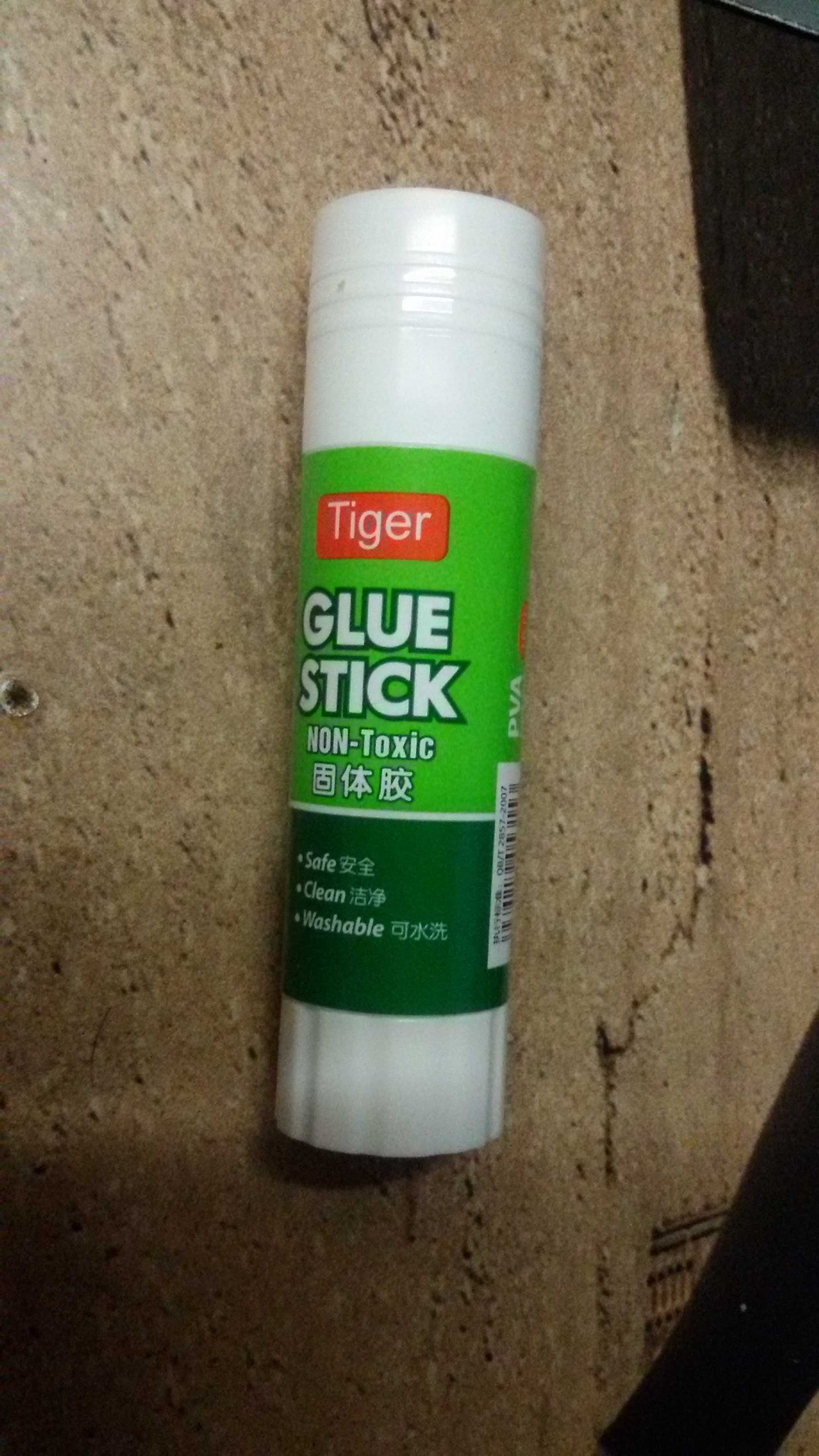 Клей сухой (клей - карандаш) Glue Stick 15 gr  бесцветный, сильный