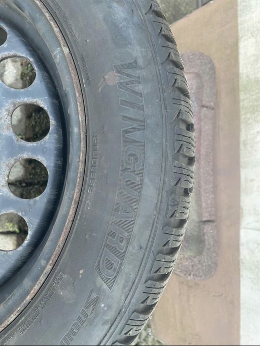 Sprzedam opony zimowe WINGUARD 205/55R16