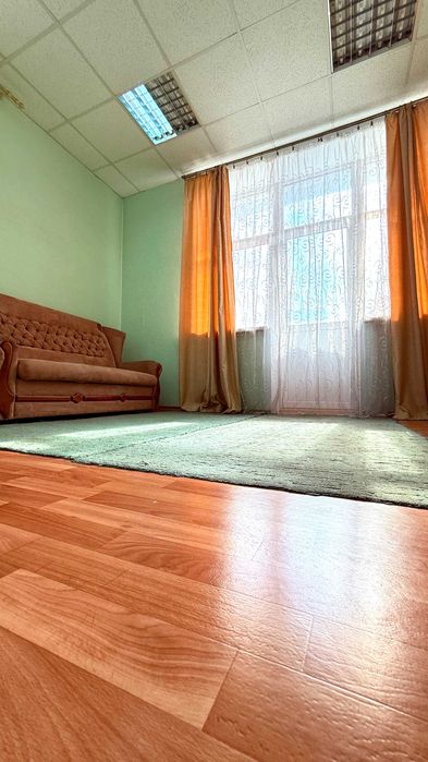 Продам просторную 3к квартиру Святослава Хороброго  Центр Безнал