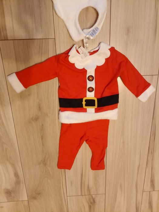 Strój małego mikołajka