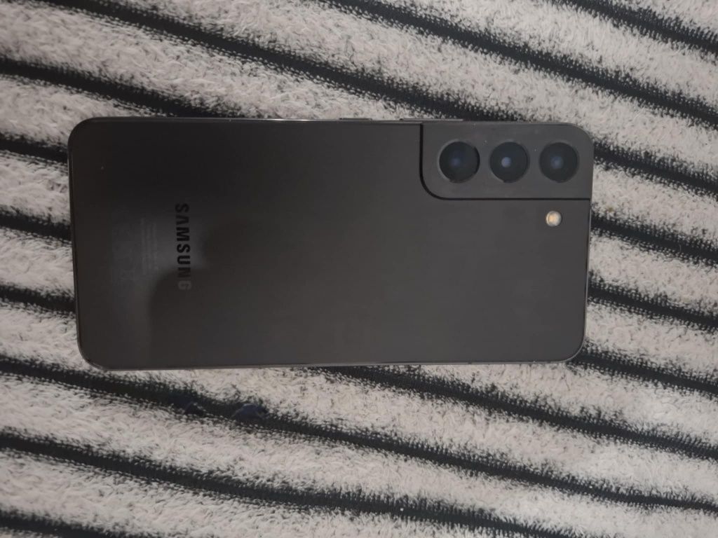 Samsung s22 super okazja i stan