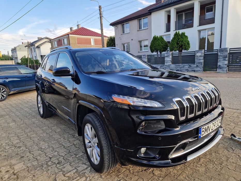 Jeep Cherokee Najbogatsza wersja / niezawodny silnik