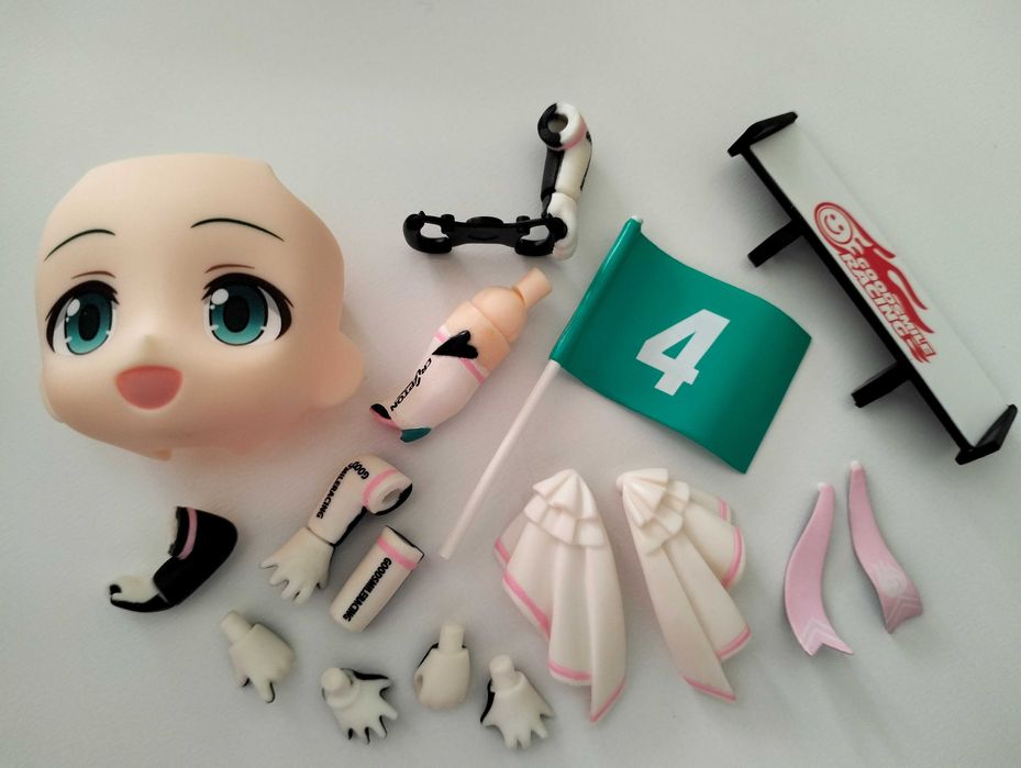 nendoroid 1100 hatsune miku racing 2019 version vocaloid figurka