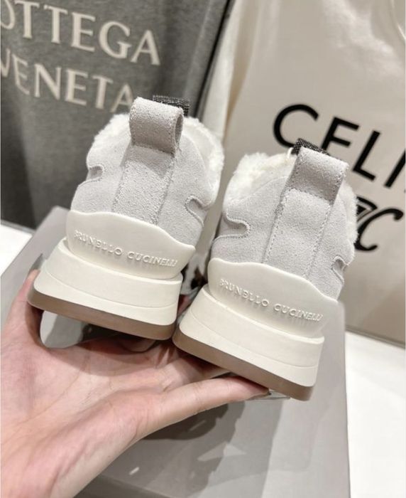 Жіночи осінні утеплені кросівки Брунелло Brunello