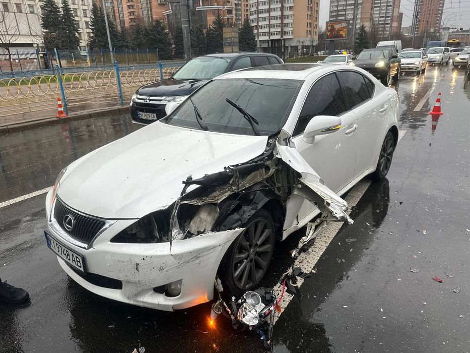 Ремонт бампера Покраска удаление царапин полировка пайка пластика