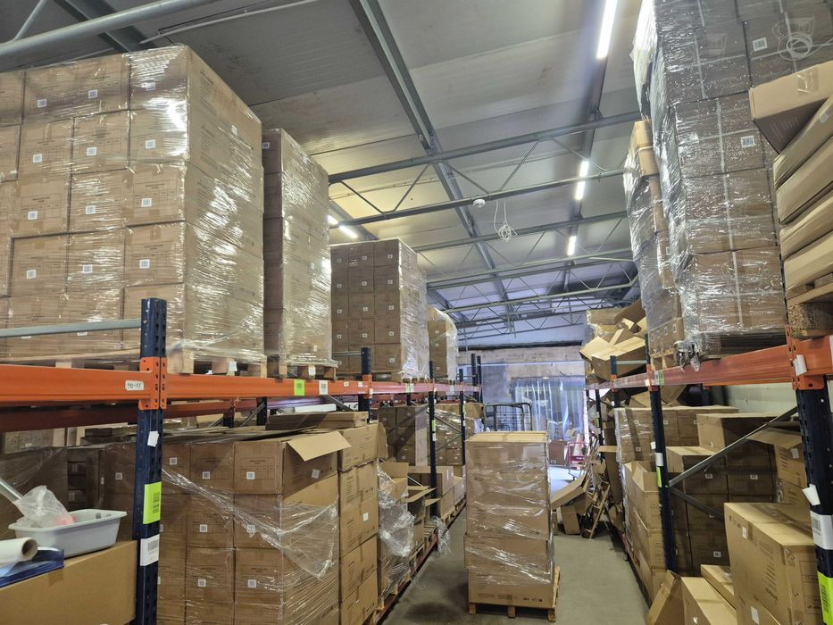 Sprzedam magazyn z biurami, Park Przemysłowy