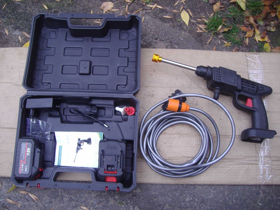 Автомобильная аккумуляторная мойка (рабочая) на запчасти для АВТО б/у