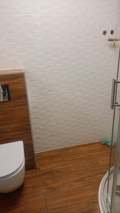 Remonty mieszkań domów wylewki karton gipsy malowanie układanie paneli