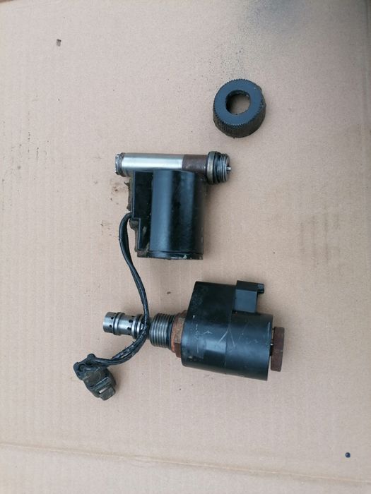 Elektrozawor Case Mx 180, MX200, MX220, MX240, MX270, MX285, MX230,