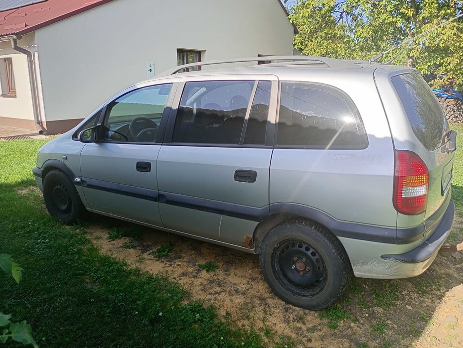Sprzedam Opla Zafira