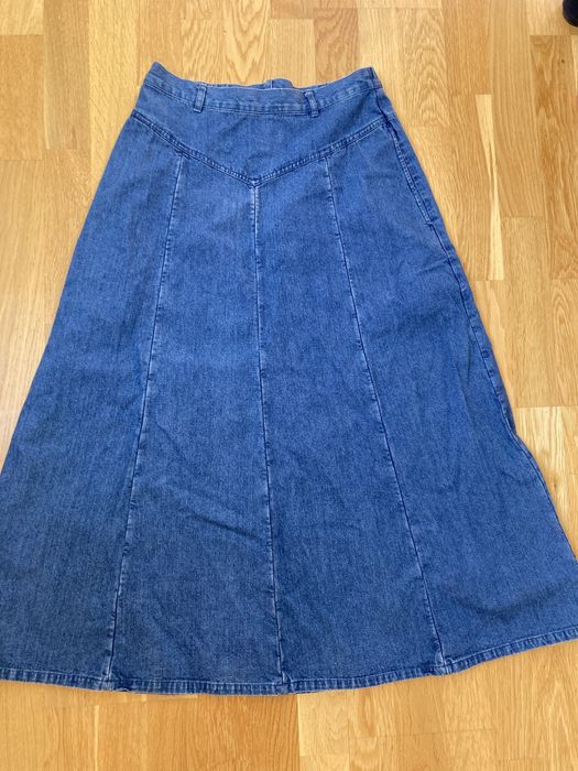 Spodnica jeans , super modna , rozmiar M