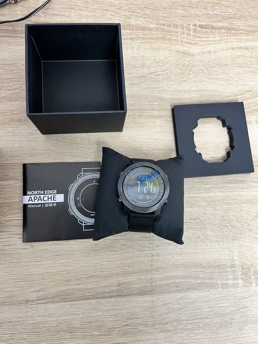 Годинник North edge APACHE