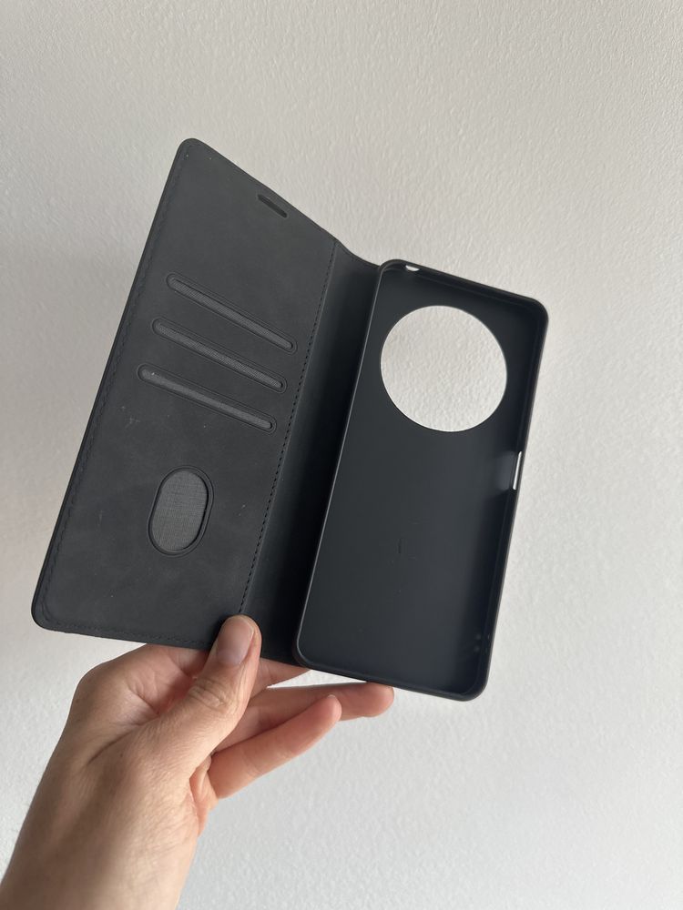 Etui Zamykane czarne do Xiaomi Redmi 14c /redmi A4 / POCO C75