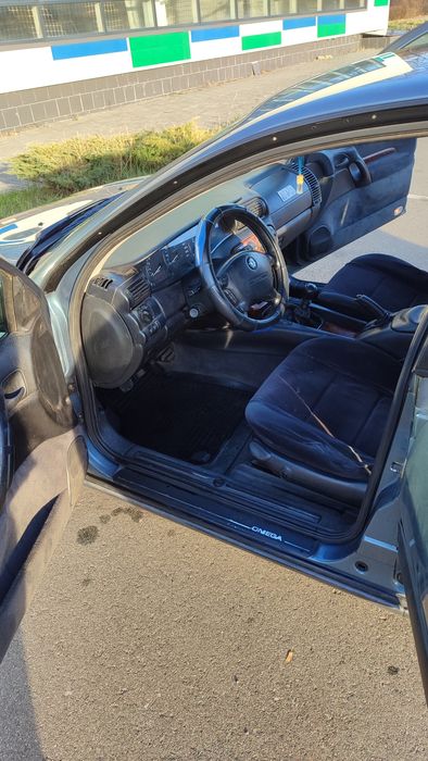 Продам автомобіль,Опель омега б 1999