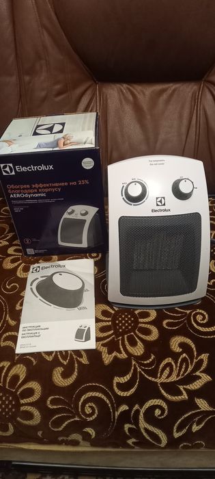 Тепловентилятор ELECTROLUX EFH/C-5115