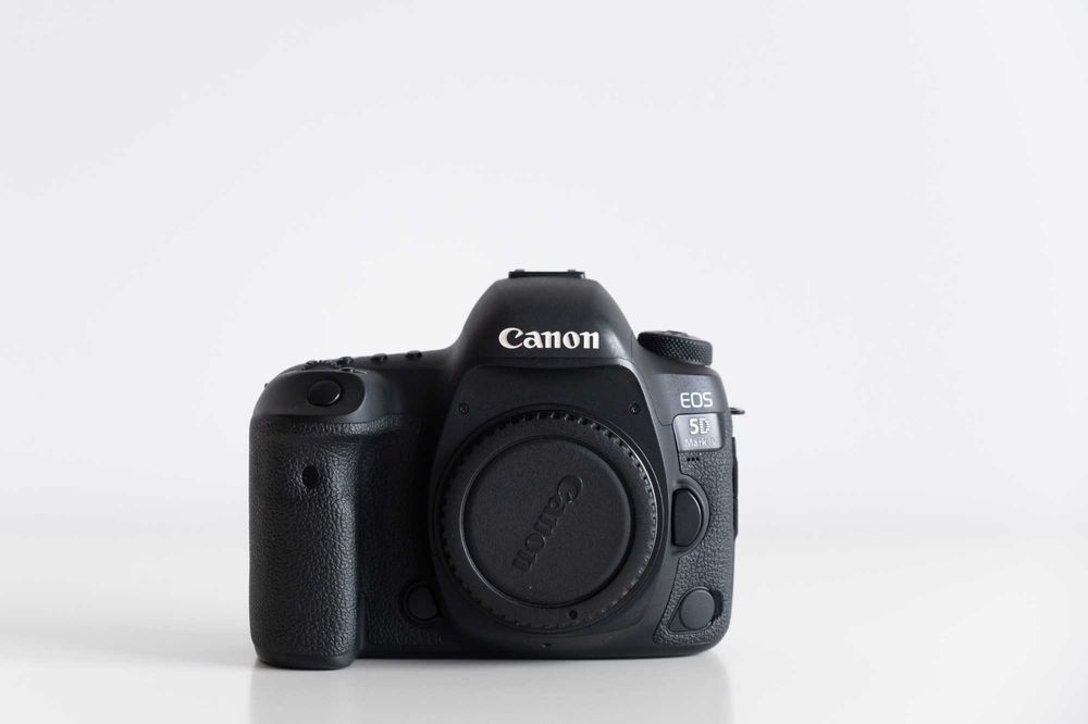 Canon EOS 5D Mark IV - Corpo (Full-Frame) - Excelente Estado