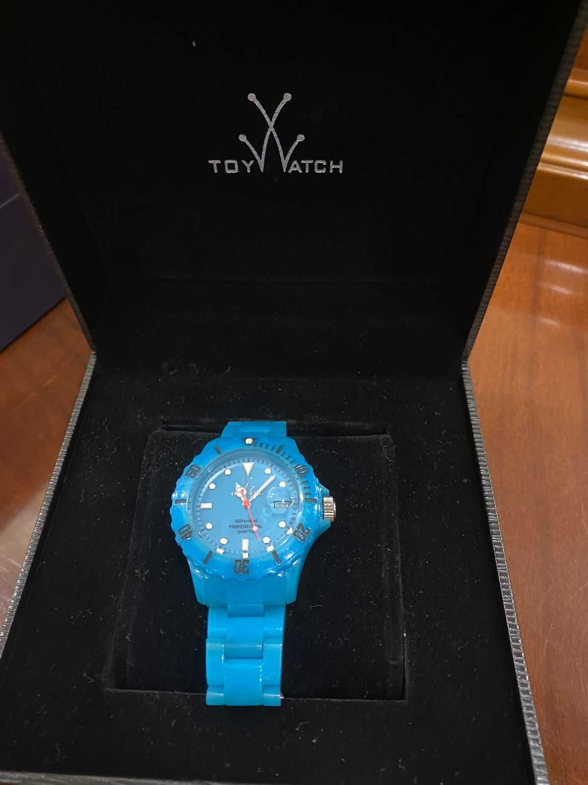 продам часы оригинал toy watch женские